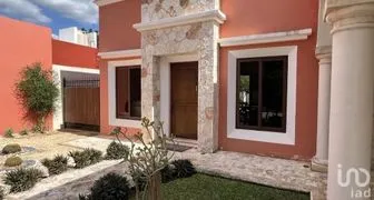 NEX-298888 - Casa en Venta, con 3 recamaras, con 3 baños, con 218 m2 de construcción en Tesoco, CP 97793, Yucatán.