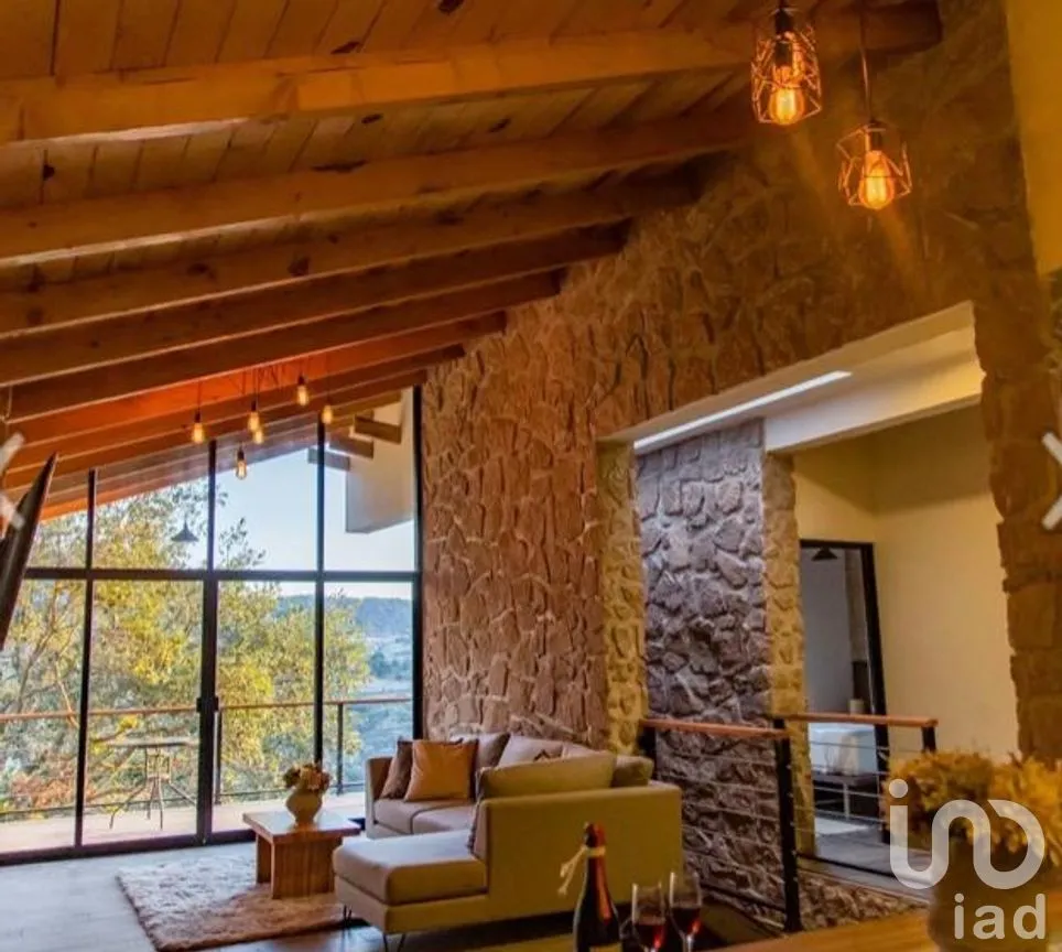 Casa en Venta en San José de los Encinos (Las Cabañas), Amealco de Bonfil, Querétaro | NEX-251860 | iad México | Foto 3 de 11