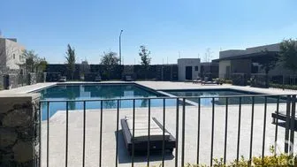 NEX-268107 - Departamento en Renta, con 2 recamaras, con 2 baños, con 90 m2 de construcción en Alleza Mirador, CP 76246, Querétaro.