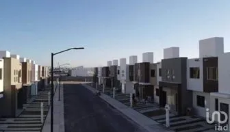 NEX-298840 - Casa en Venta, con 2 recamaras, con 2 baños, con 116 m2 de construcción.