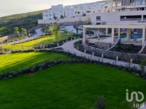 NEX-304861 - Departamento en Renta, con 2 recamaras, con 2 baños, con 155 m2 de construcción.