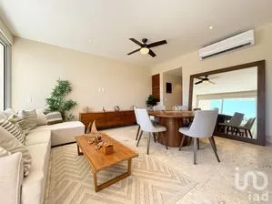 NEX-258222 - Departamento en Venta, con 2 recamaras, con 2 baños, con 163 m2 de construcción.