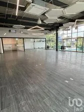 NEX-258970 - Local en Renta, con 6 recamaras, con 580 m2 de construcción.