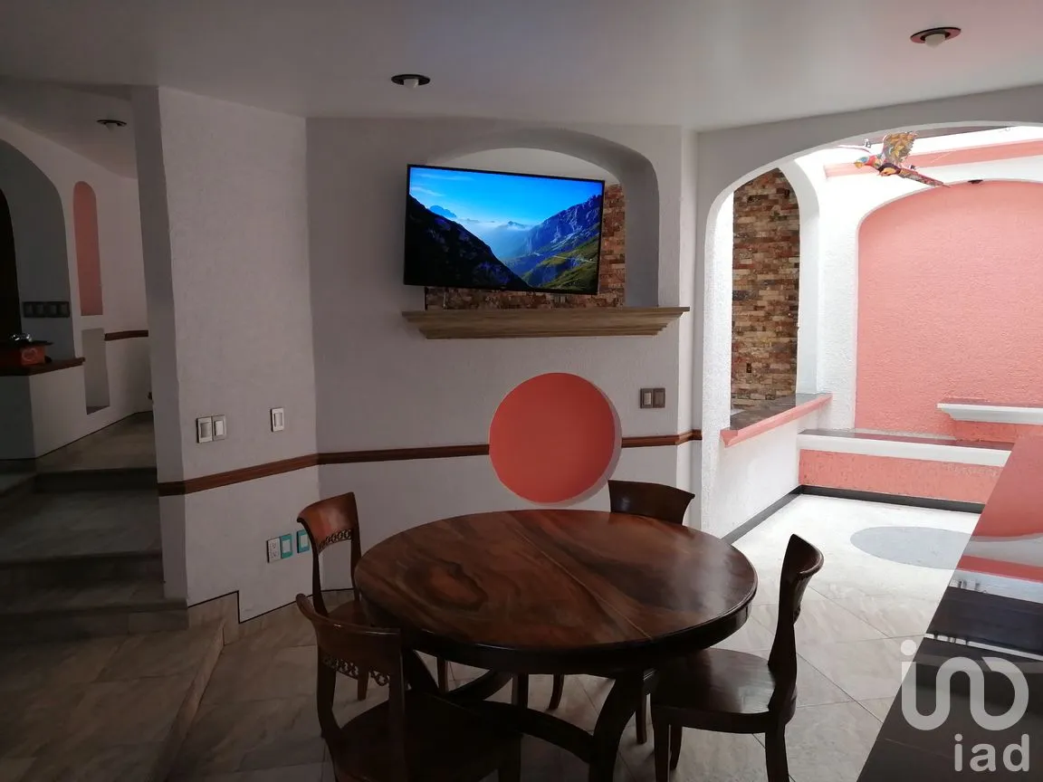 Casa en Renta en Profesor J. Arturo López Martínez, Álvaro Obregón, Ciudad de México | NEX-283837 | iad México | Foto 9 de 33