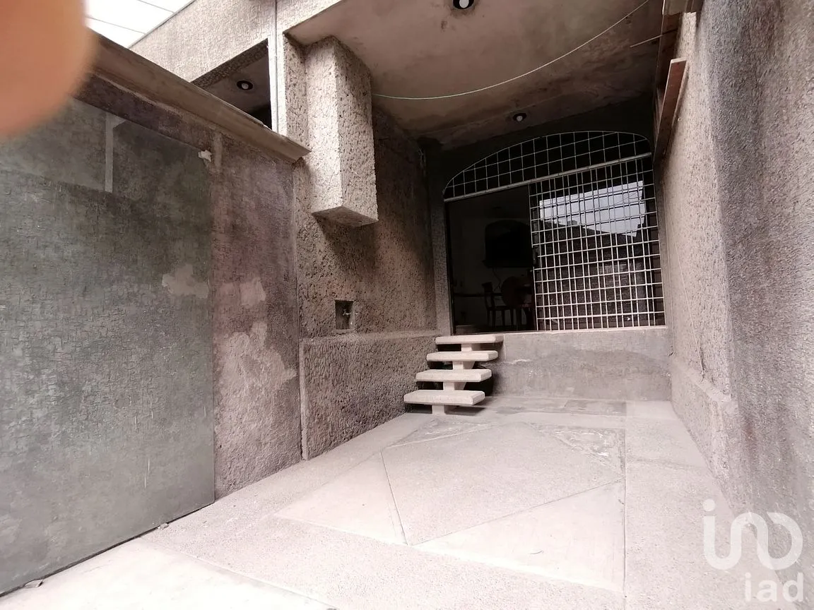 Casa en Renta en Profesor J. Arturo López Martínez, Álvaro Obregón, Ciudad de México | NEX-283837 | iad México | Foto 3 de 33
