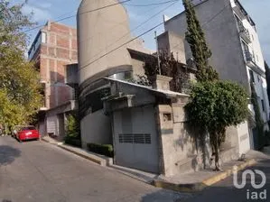 NEX-283837 - Casa en Renta, con 3 recamaras, con 2 baños, con 211 m2 de construcción en Profesor J. Arturo López Martínez, CP 01610, Ciudad de México.
