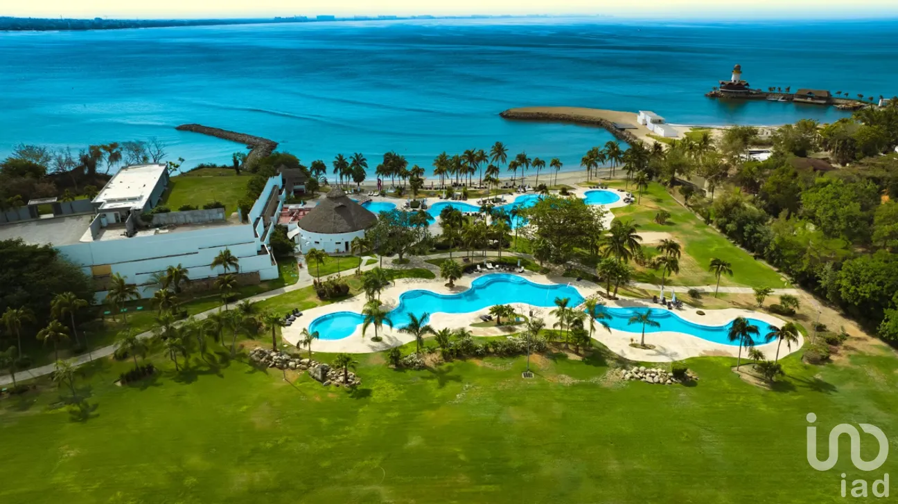 Departamento en Venta en Cruz de Huanacaxtle, Bahía de Banderas, Nayarit | NEX-256735 | iad México | Foto 10 de 17