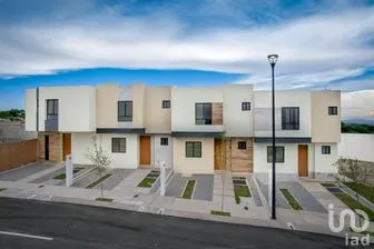 NEX-257386 - Casa en Venta, con 3 recamaras, con 2 baños, con 137 m2 de construcción.