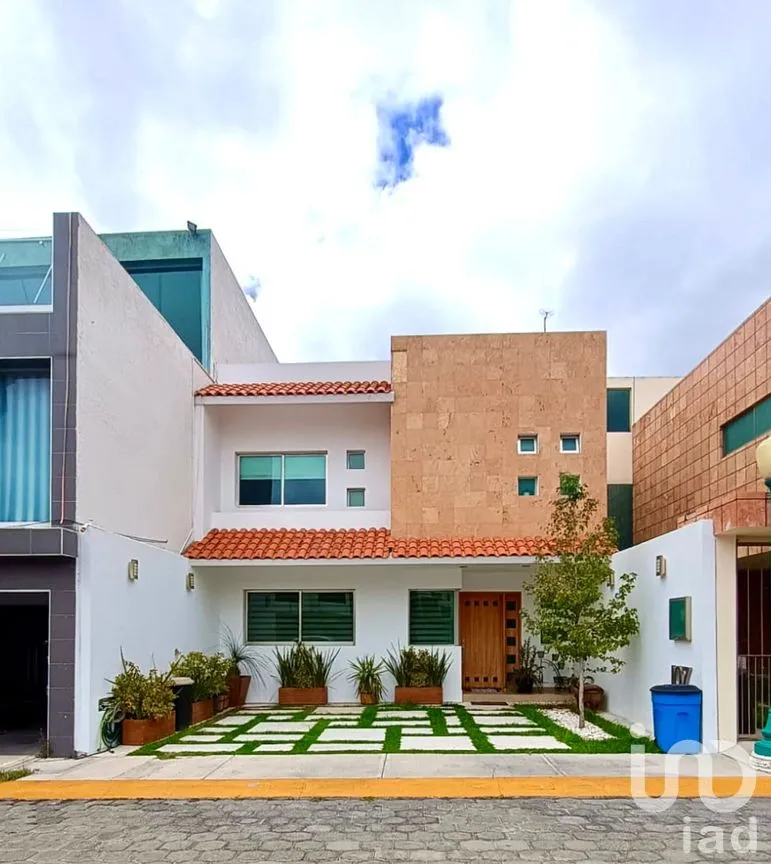 Casa en Venta en Arboledas de San Javier, Pachuca de Soto, Hidalgo | NEX-291918 | iad México | Foto 1 de 27