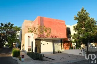 NEX-250938 - Casa en Venta, con 3 recamaras, con 2 baños, con 180 m2 de construcción.