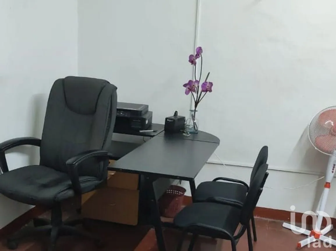 Oficina en Renta en Independencia, Oaxaca de Juárez, Oaxaca | NEX-262034 | iad México | Foto 2 de 4
