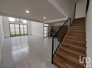 NEX-263414 - Casa en Venta, con 4 recamaras, con 3 baños, con 305 m2 de construcción en San Sebastián Tutla, CP 71320, Oaxaca.