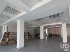 NEX-293400 - Oficina en Renta, con 1 recamara, con 2 baños, con 195 m2 de construcción en 5 Señores, CP 68120, Oaxaca.