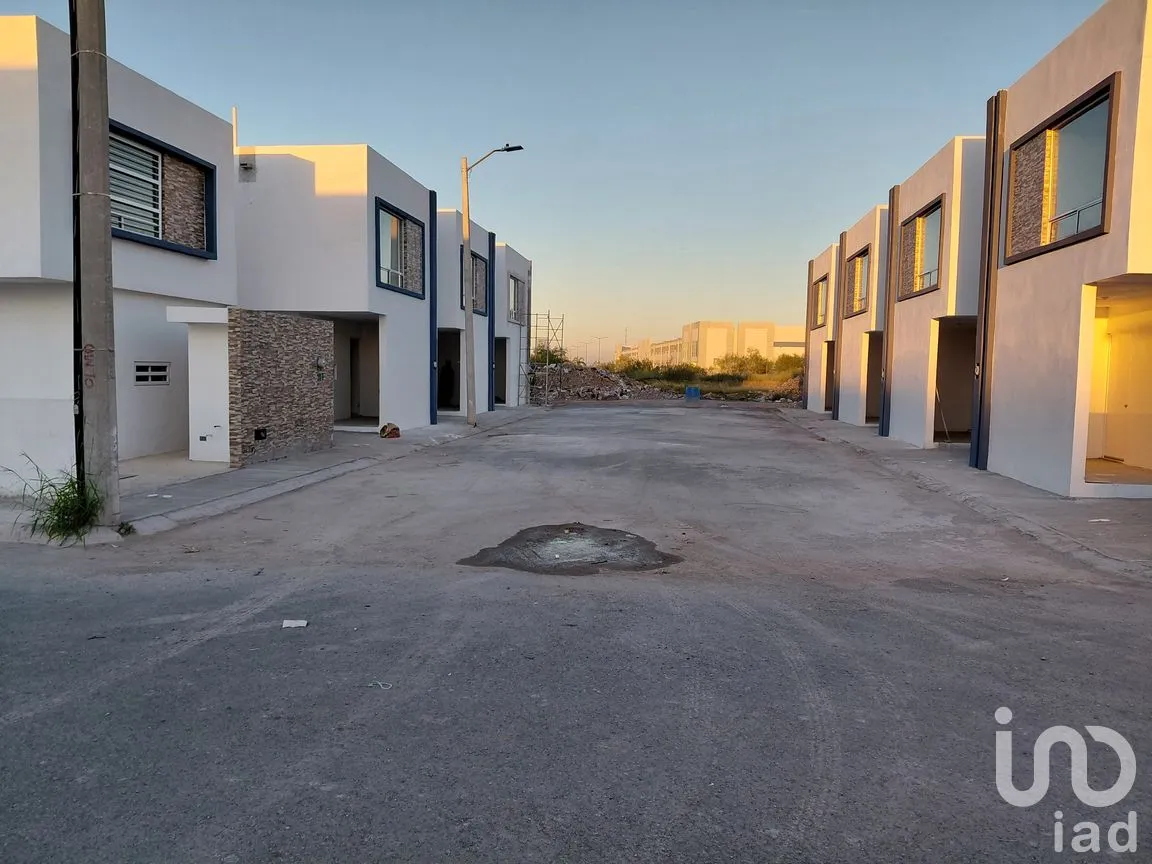 Casa en Venta en Residencial del Valle, Reynosa, Tamaulipas | NEX-261980 | iad México | Foto 7 de 40