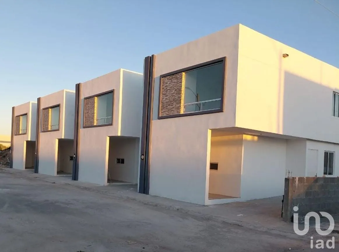Casa en Venta en Residencial del Valle, Reynosa, Tamaulipas | NEX-261980 | iad México | Foto 8 de 40