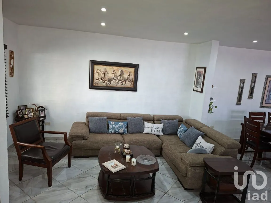 Casa en Venta en Lomas de Sinaí, Reynosa, Tamaulipas | NEX-286833 | iad México | Foto 8 de 47