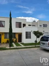 NEX-33520 - Casa en Venta, con 4 recamaras, con 3 baños, con 102 m2 de construcción en Callejón del Bosque, CP 45200, Jalisco.