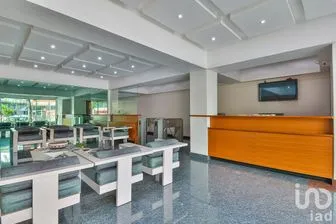 NEX-254909 - Edificio en Venta, con 8184 m2 de construcción en San Lorenzo, CP 54033, México.