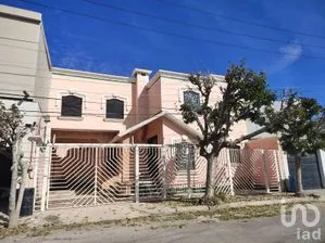 NEX-285804 - Casa en Venta, con 5 recamaras, con 3 baños, con 397 m2 de construcción en Partido Senecu, CP 32545, Chihuahua.