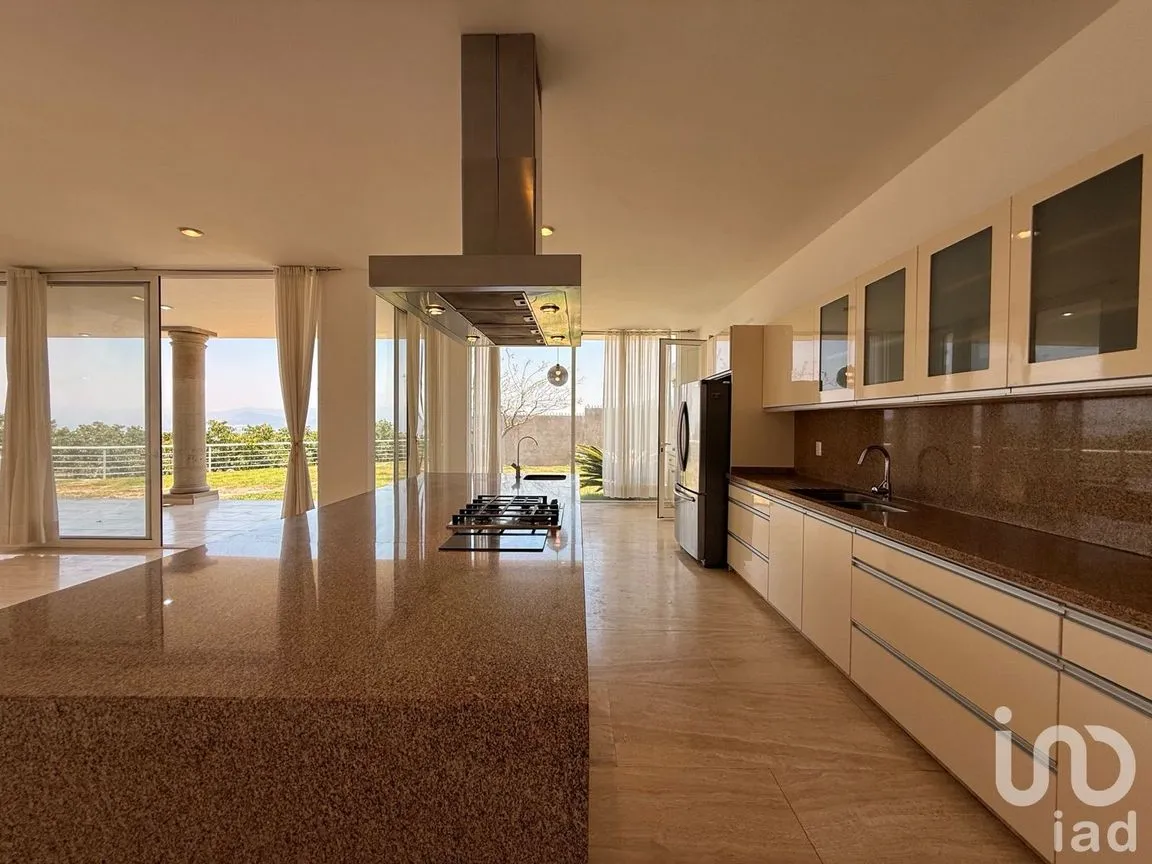 Casa en Venta en Vista Real y Country Club, Corregidora, Querétaro | NEX-253741 | iad México | Foto 4 de 48