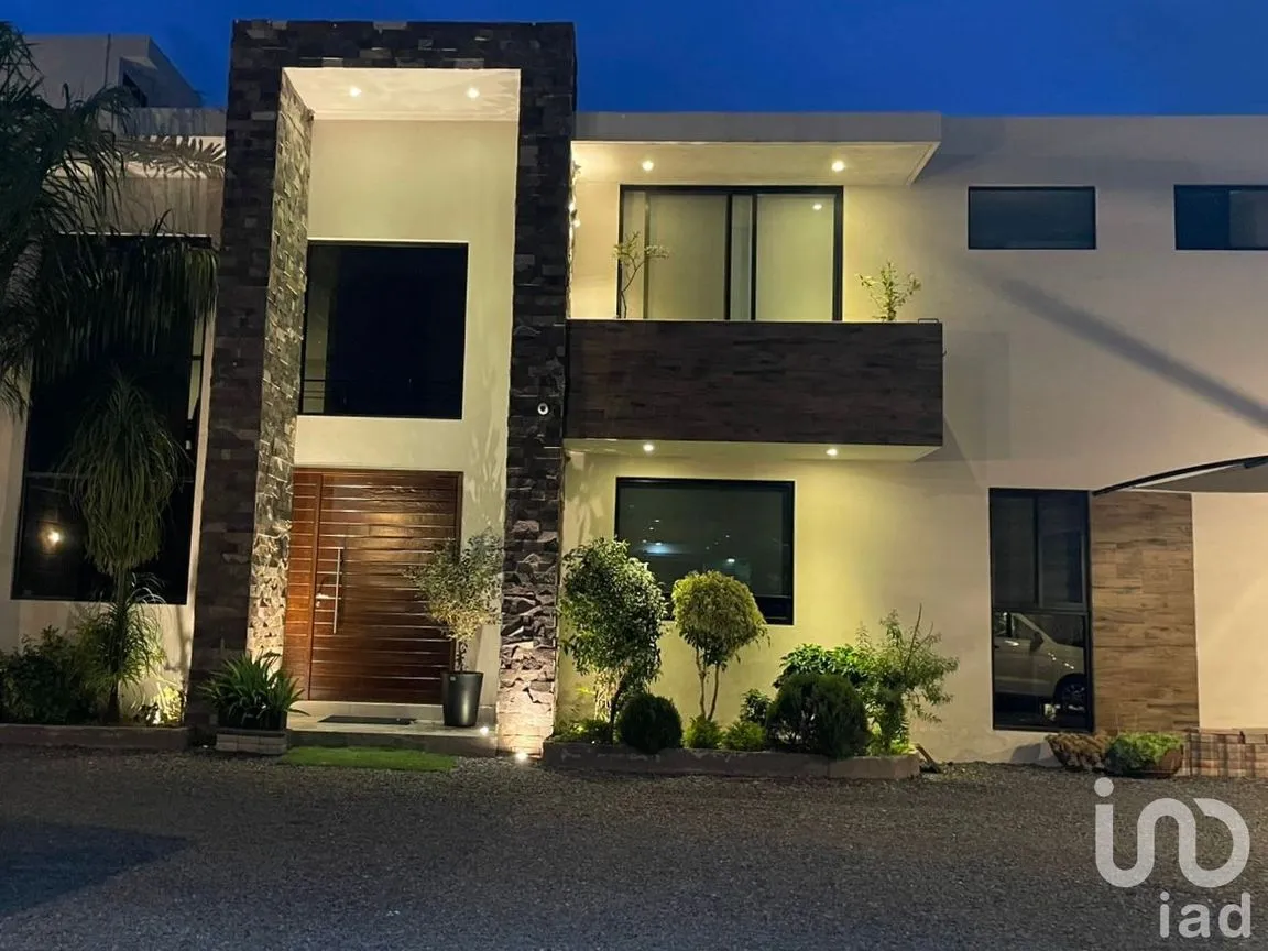 Casa en Venta en Juriquilla Residencial, Querétaro, Querétaro | NEX-255285 | iad México | Foto 1 de 23