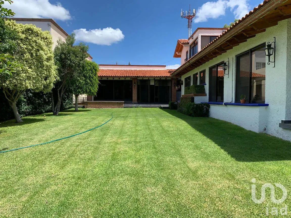 Casa en Venta en Villas del Mesón, Querétaro, Querétaro | NEX-266253 | iad México | Foto 4 de 13