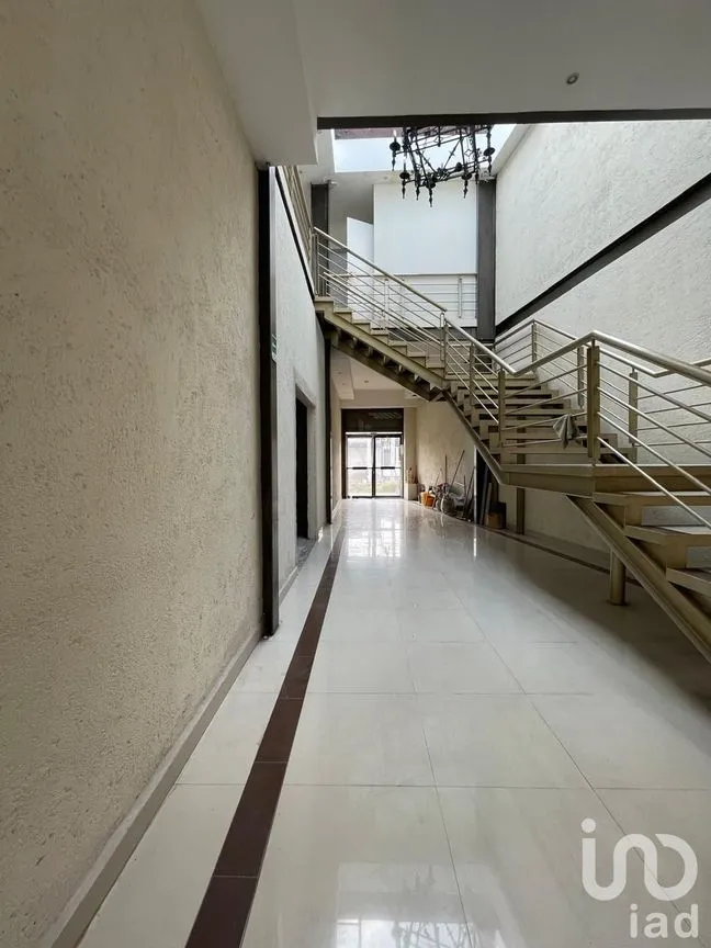 Edificio en Renta en San Salvador Tizatlalli, Metepec, México | NEX-256098 | iad México | Foto 3 de 12