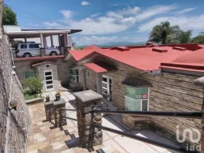 NEX-258684 - Casa en Venta, con 5 recamaras, con 5 baños, con 580 m2 de construcción en Campestre Huertas la Joya, CP 76235, Querétaro.