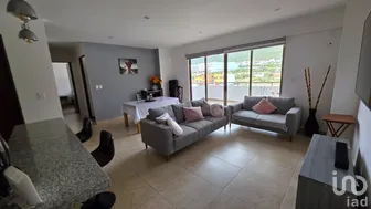 NEX-266152 - Departamento en Venta, con 2 recamaras, con 2 baños, con 115 m2 de construcción.