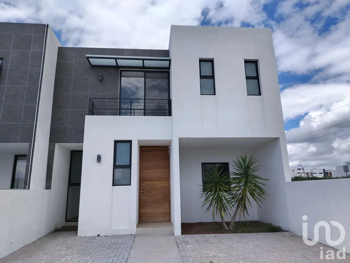 Casa en Venta en Cañadas del Arroyo, Corregidora, Querétaro | NEX-287369 | iad México | Foto 1 de 22