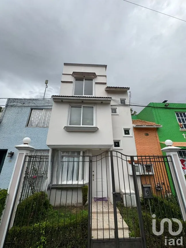 Casa en Venta en Plazas Ecatepec, Ecatepec de Morelos, México | NEX-259354 | iad México | Foto 1 de 19