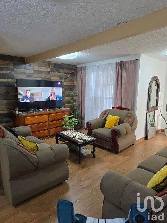 Casa en Venta en Jardines de Morelos Sección Bosques, Ecatepec de Morelos, México | NEX-287277 | iad México | Foto 14 de 22