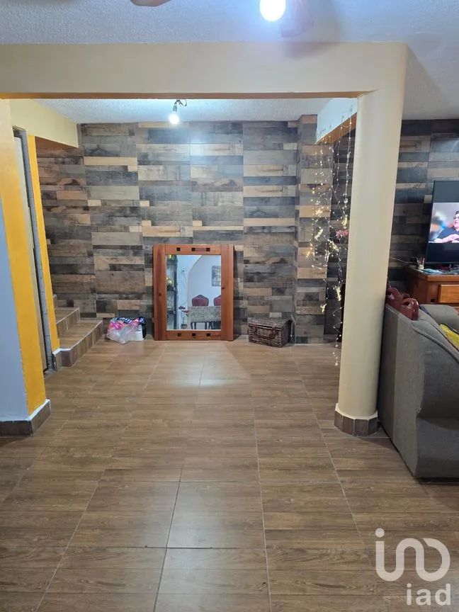 Casa en Venta en Jardines de Morelos Sección Bosques, Ecatepec de Morelos, México | NEX-287277 | iad México | Foto 7 de 22