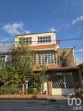 NEX-287277 - Casa en Venta, con 5 recamaras, con 3 baños, con 280 m2 de construcción en Jardines de Morelos Sección Bosques, CP 55070, México.