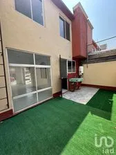 NEX-291698 - Casa en Venta, con 3 recamaras, con 1 baño, con 80 m2 de construcción en Las Américas, CP 55076, México.