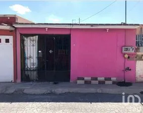 NEX-258134 - Casa en Venta, con 2 recamaras, con 1 baño, con 96 m2 de construcción en Hacienda las Torres, CP 43802, Hidalgo.