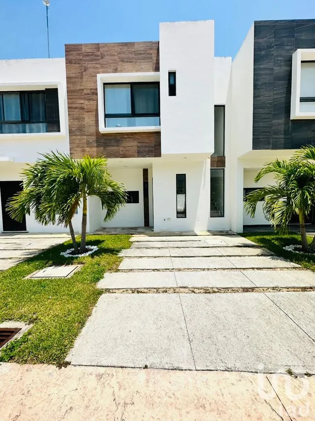 Casa en Venta en Playa del Sol, Solidaridad, Quintana Roo | NEX-258195 | iad México | Foto 3 de 20