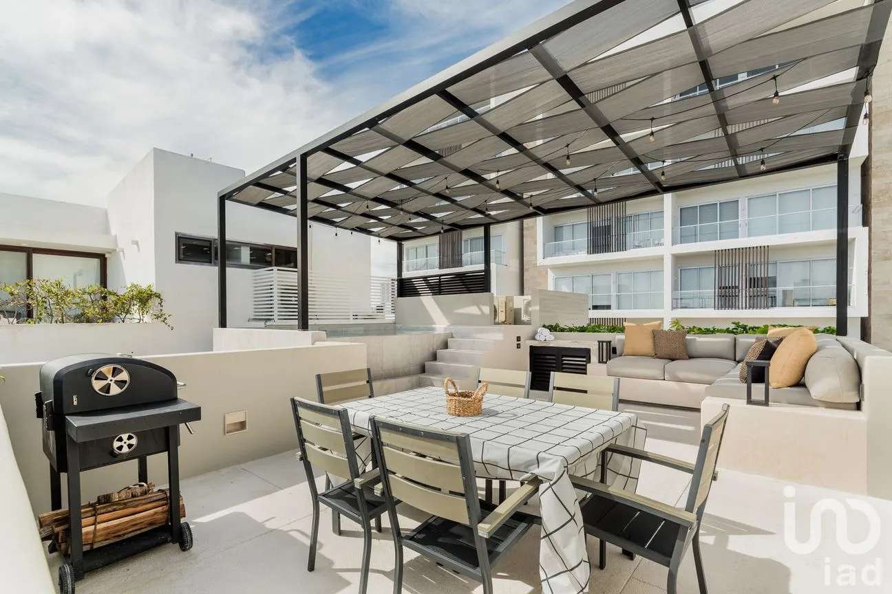 Casa en Renta en Zona Hotelera, Benito Juárez, Quintana Roo | NEX-253315 | iad México | Foto 2 de 18