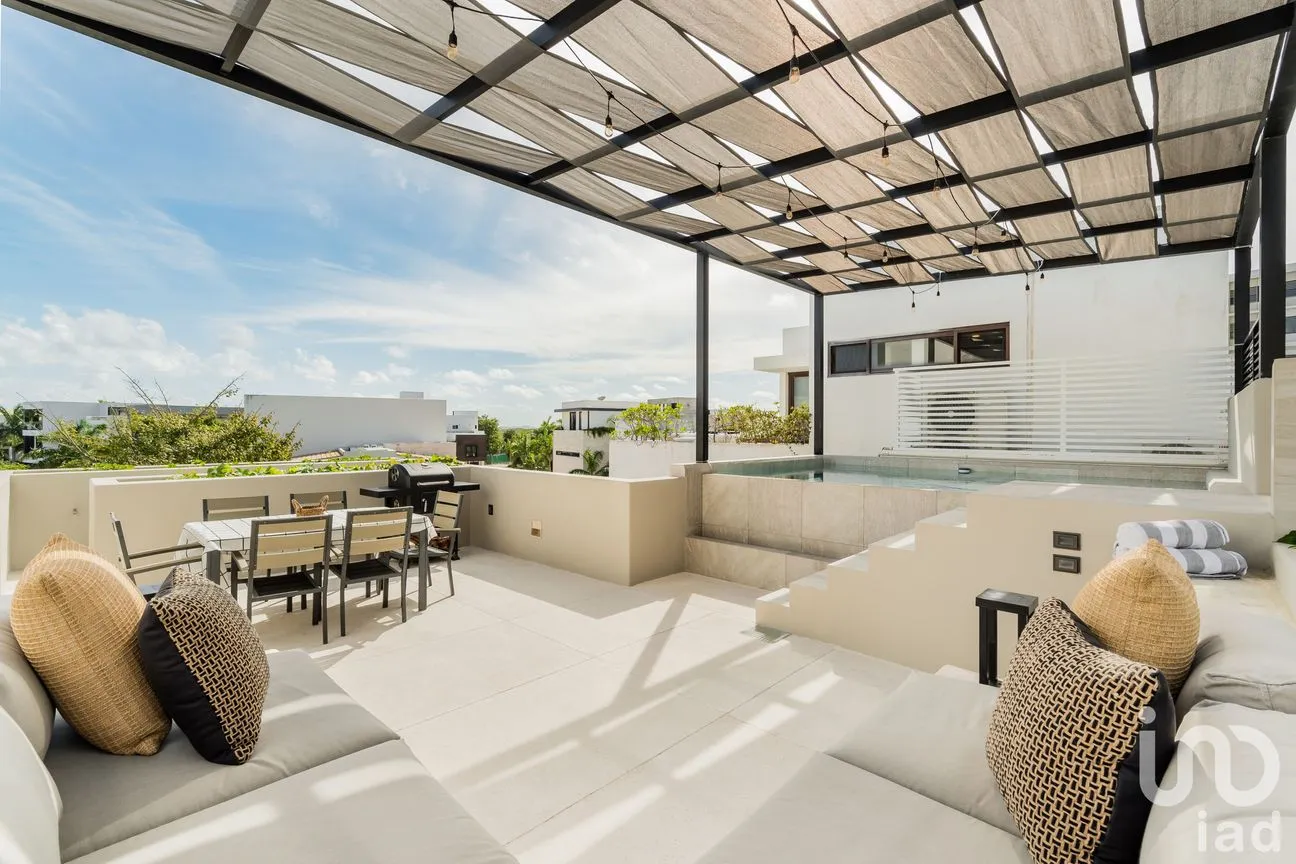 Casa en Renta en Zona Hotelera, Benito Juárez, Quintana Roo | NEX-253315 | iad México | Foto 3 de 18