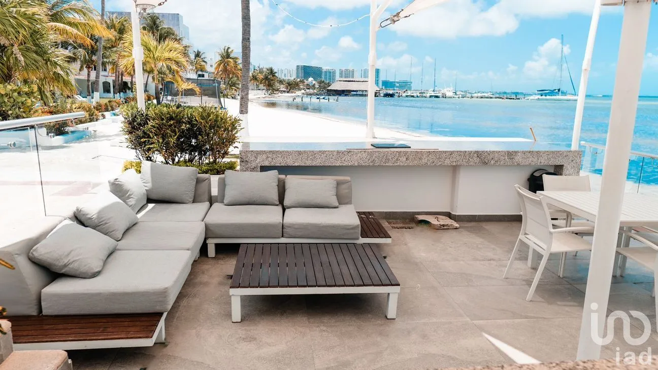 Casa en Venta en Zona Hotelera, Benito Juárez, Quintana Roo | NEX-253550 | iad México | Foto 23 de 31