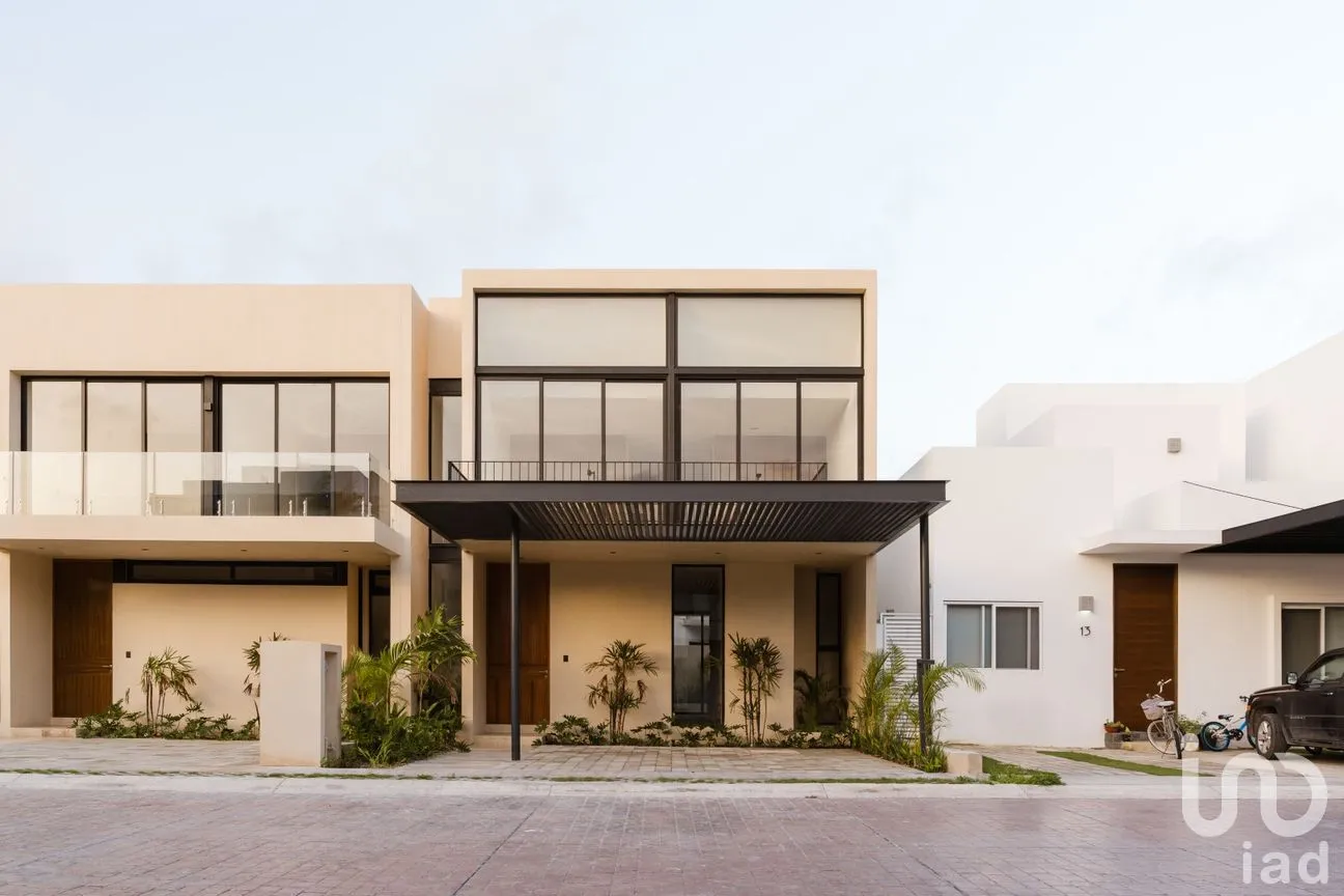 Casa en Venta en Residencial Río, Benito Juárez, Quintana Roo | NEX-260672 | iad México | Foto 1 de 30