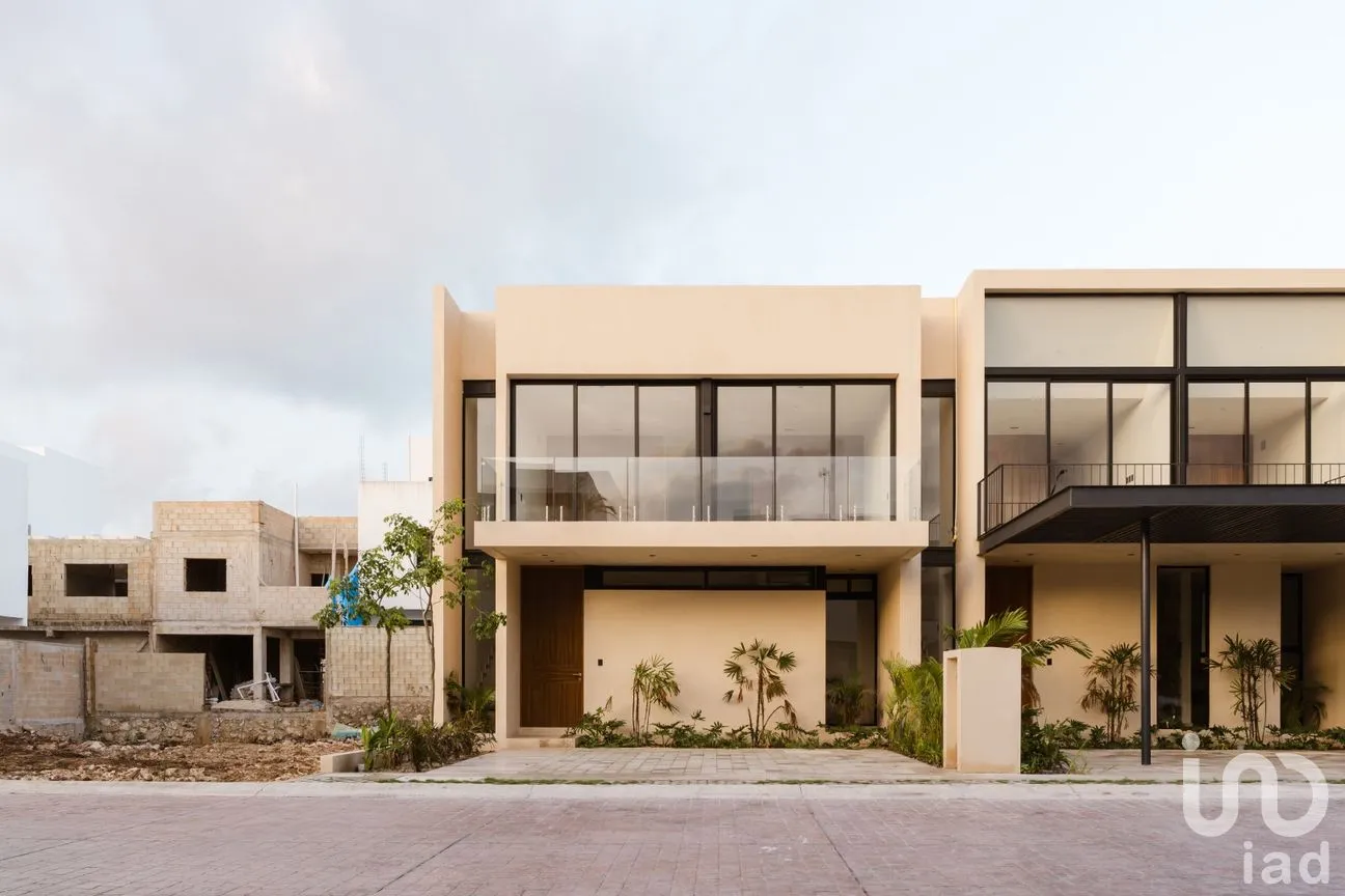 Casa en Venta en Residencial Río, Benito Juárez, Quintana Roo | NEX-260853 | iad México | Foto 1 de 30