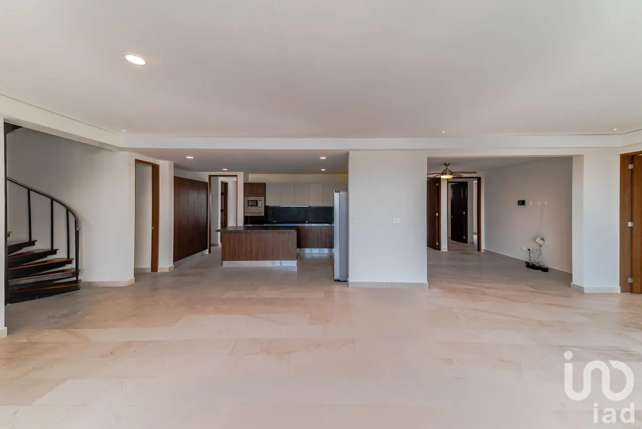 Departamento en Venta en Residencial Cumbres, Benito Juárez, Quintana Roo | NEX-293329 | iad México | Foto 2 de 19
