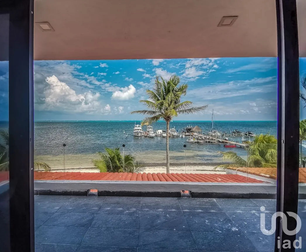 Casa en Venta en Zona Hotelera, Benito Juárez, Quintana Roo | NEX-302919 | iad México | Foto 46 de 54