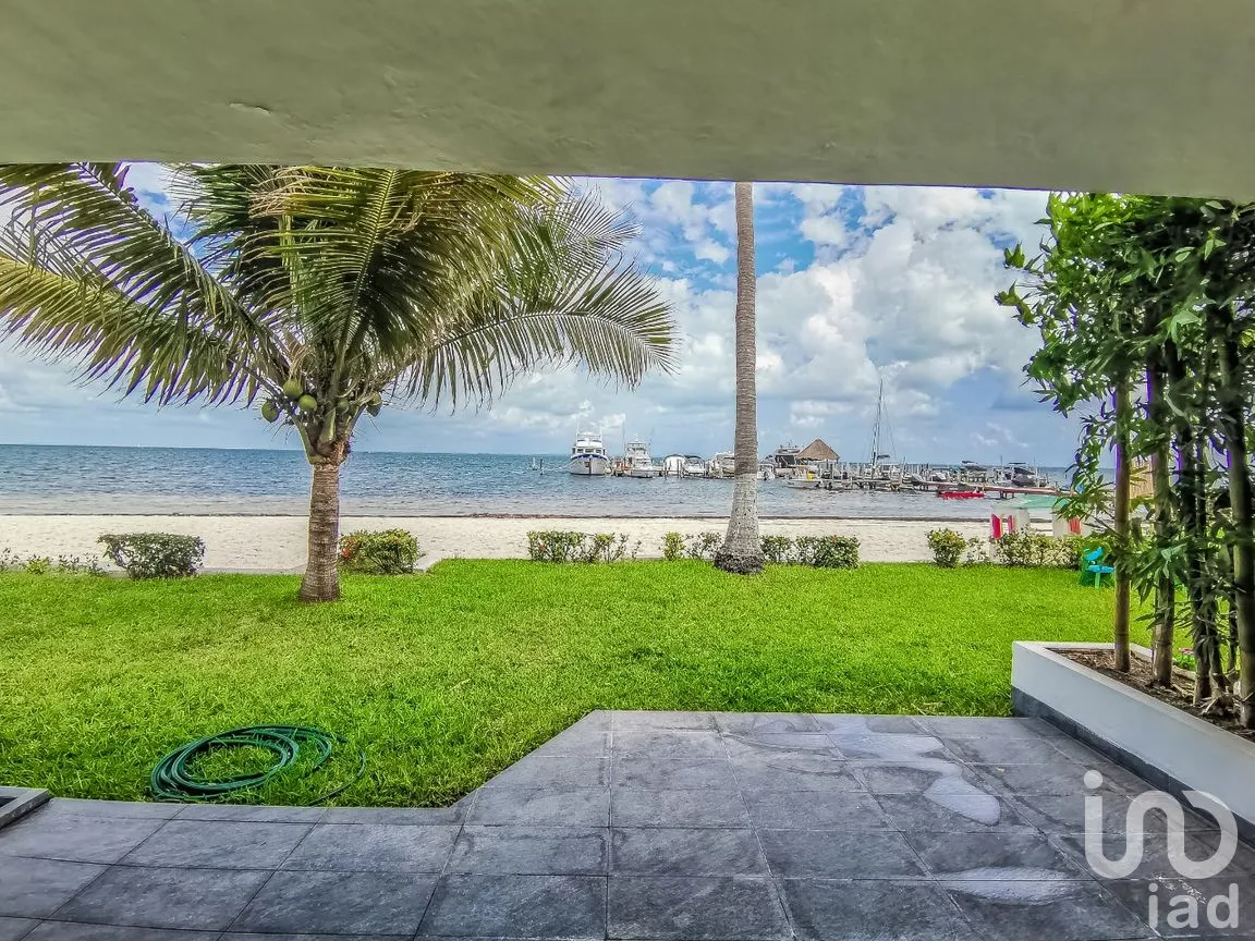 Casa en Renta en Zona Hotelera, Benito Juárez, Quintana Roo | NEX-305267 | iad México | Foto 1 de 41