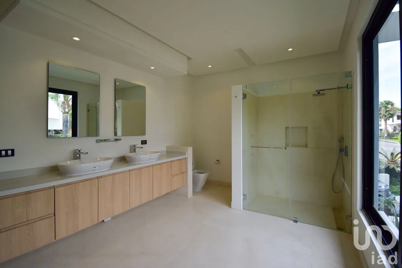 Casa en Venta en Valle Real, Zapopan, Jalisco | NEX-252251 | iad México | Foto 15 de 35