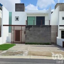 NEX-253798 - Casa en Renta, con 3 recamaras, con 2 baños, con 159 m2 de construcción en Punta Juriquilla, CP 76230, Querétaro.
