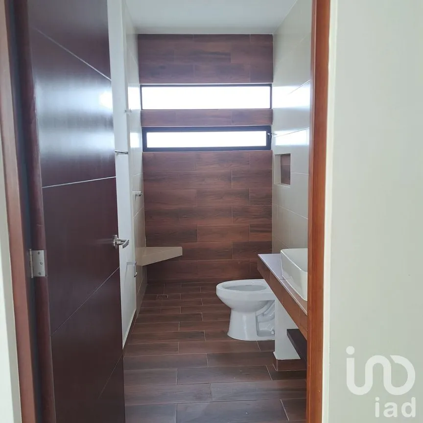 Casa en Venta en Residencial el Refugio, Querétaro, Querétaro | NEX-260621 | iad México | Foto 6 de 10