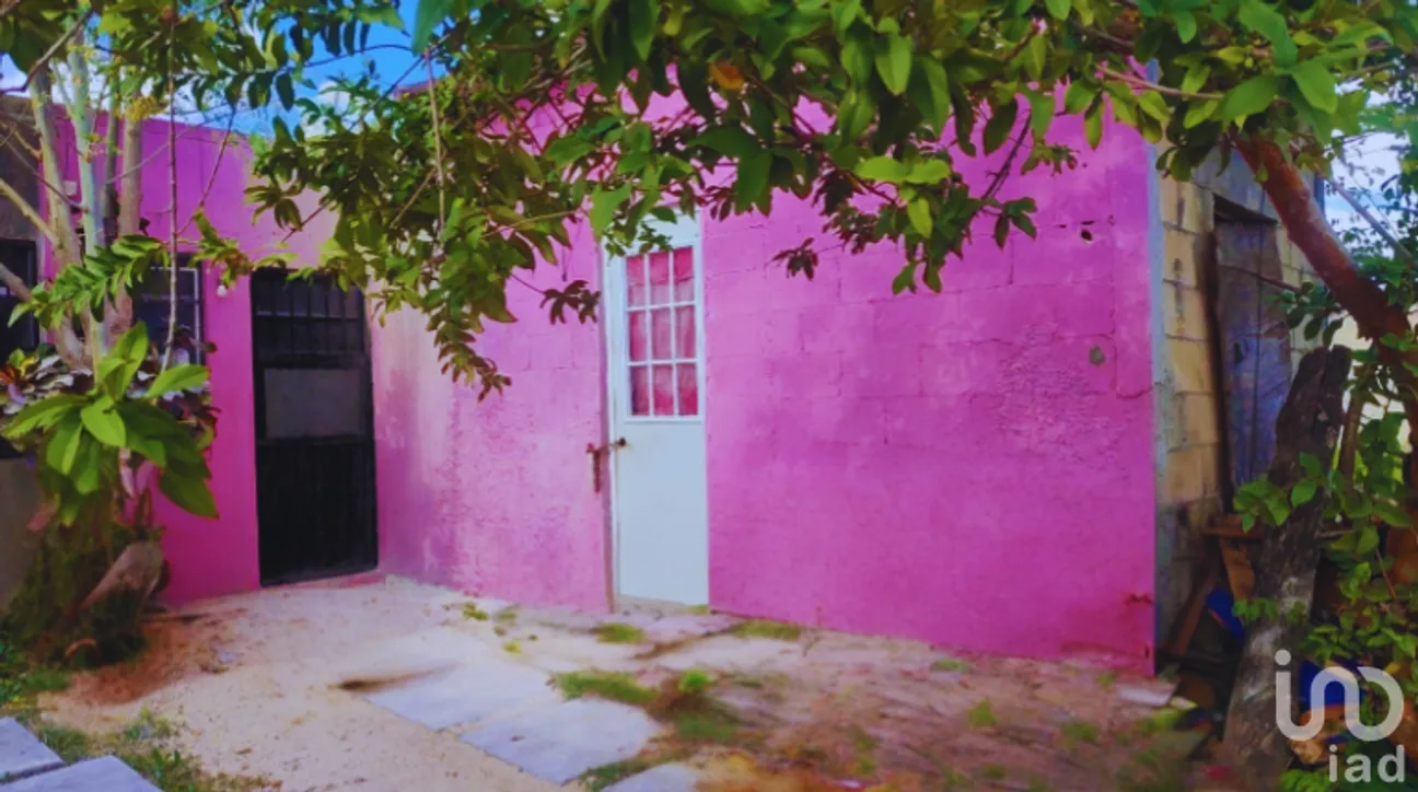 Casa en Venta en Galaxia del Sol, Benito Juárez, Quintana Roo | NEX-255943 | iad México | Foto 1 de 7
