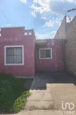NEX-255954 - Casa en Venta, con 2 recamaras, con 1 baño, con 56 m2 de construcción en Hacienda Santa Fe, CP 45653, Jalisco.